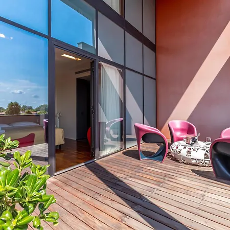 New Ipoint Hotel-3